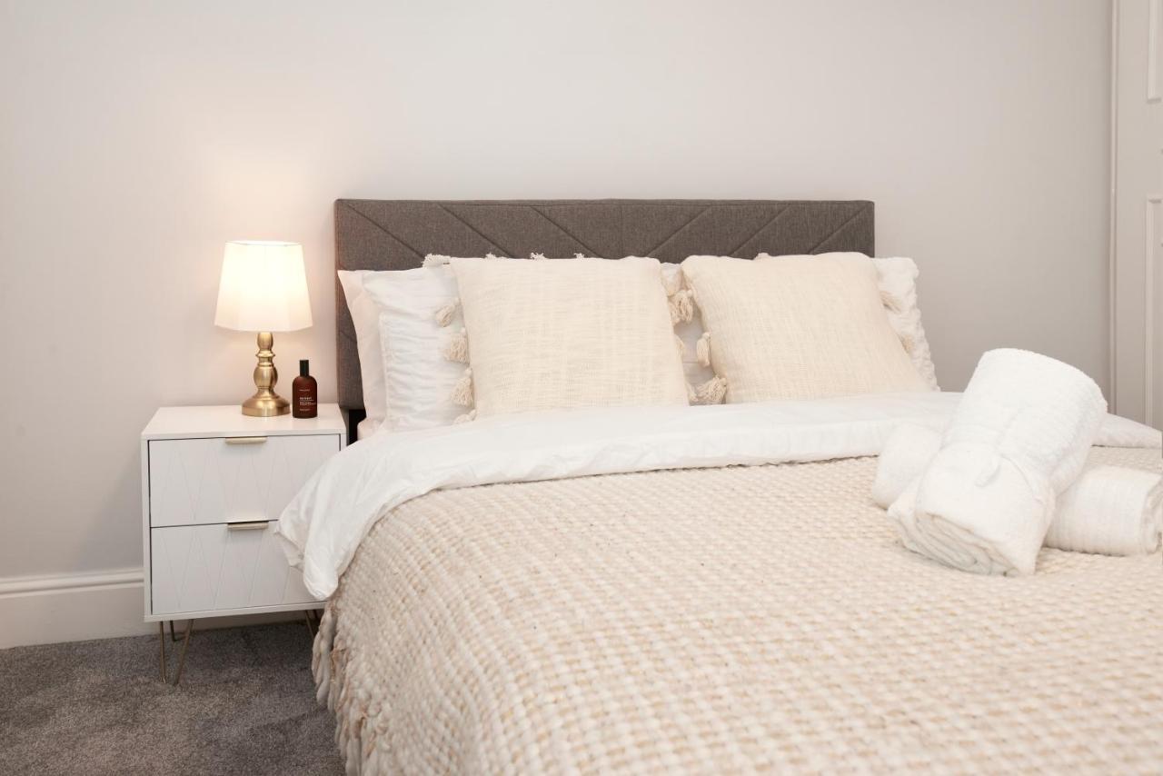 Excellent, Three Bedroom North London Apartment With Free Parking Exterior foto